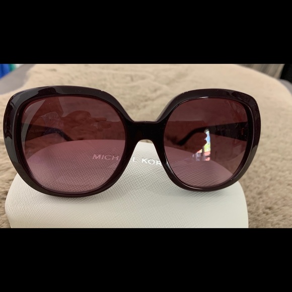 Michael Kors Shades-Burgundy - Picture 5 of 10